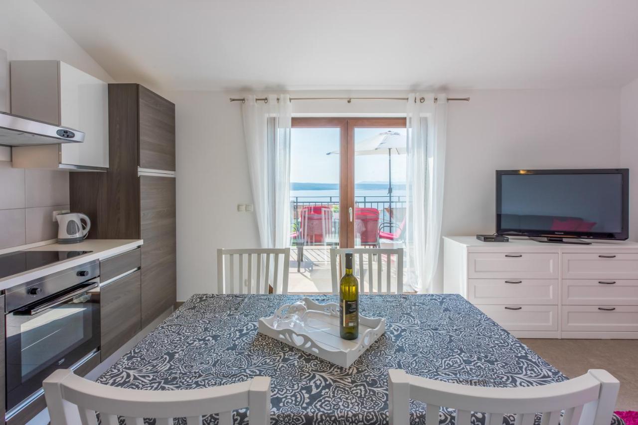 Anton 1 Apartment Crikvenica Ngoại thất bức ảnh
